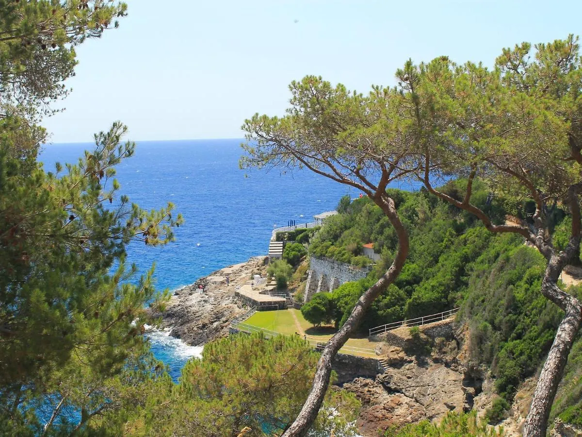 Apartment Capo D'Arco-2 By Interhome